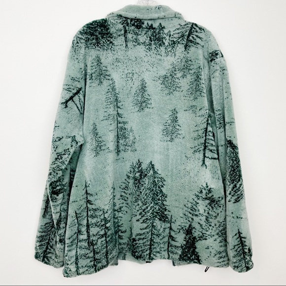 ❤️SOLD❤️Adventure Pass Oversized Tree Fleece - Picture 6 of 10